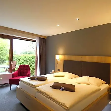 Akzent Cordes&restaurant Am Rosengarten 3* Sottorf