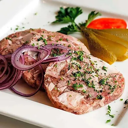Hotel Akzent Cordes&restaurant Am Rosengarten 3*