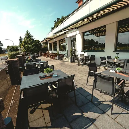 Akzent Cordes & Restaurant Am Rosengarten 3* Sottorf