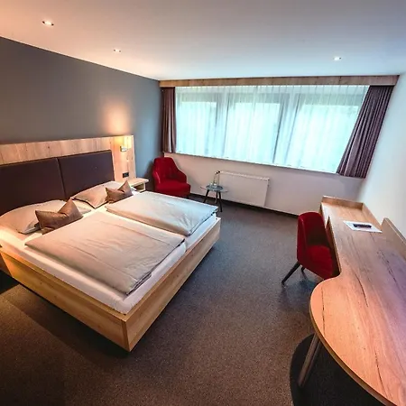 Hotel Akzent Cordes&restaurant Am Rosengarten 3*