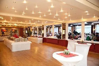 Hotell Akzent Cordes & Restaurant Am Rosengarten Sottorf