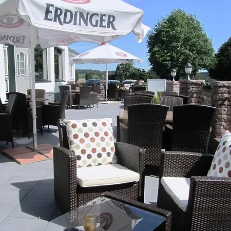 Akzent Cordes & Restaurant Am Rosengarten 3*