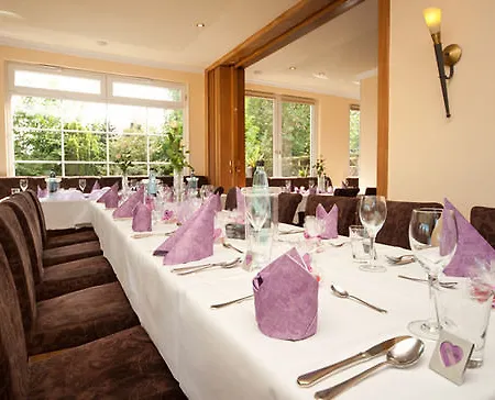 Akzent Cordes&restaurant Am Rosengarten 3* Sottorf