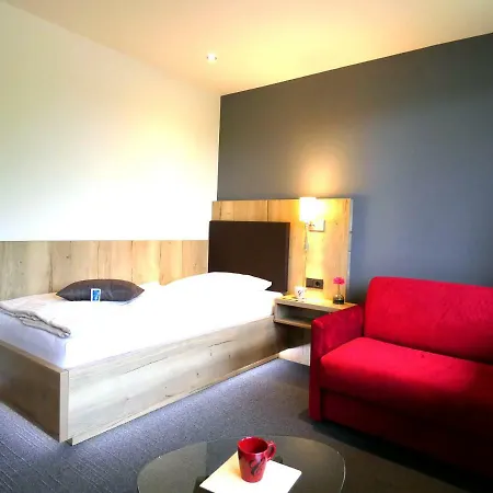 Otel Akzent Cordes & Restaurant Am Rosengarten Sottorf
