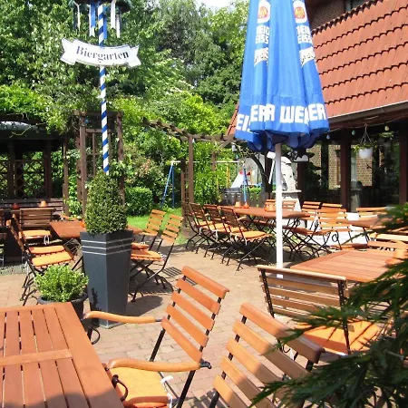 Hotel Akzent Cordes & Restaurant Am Rosengarten 3*