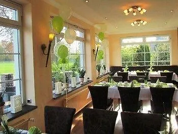 Akzent Cordes & Restaurant Am Rosengarten فندق 3*