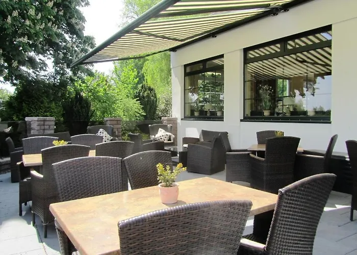 Akzent Cordes & Restaurant Am Rosengarten فندق