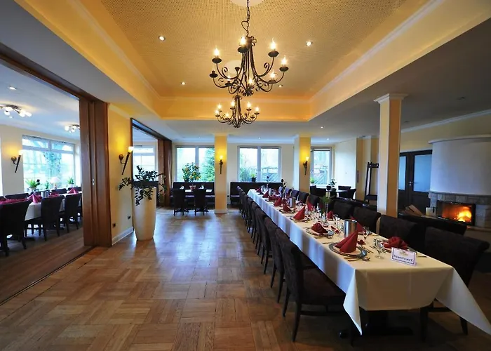 Akzent Cordes & Restaurant Am Rosengarten فندق 3*