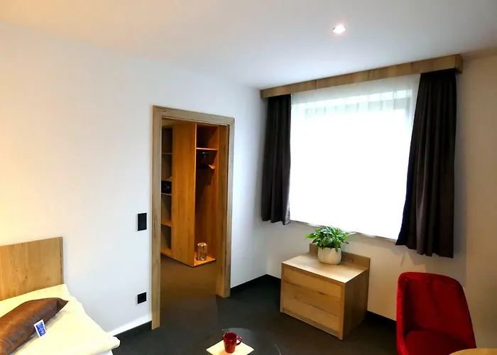 فندق Akzent Cordes & Restaurant Am Rosengarten